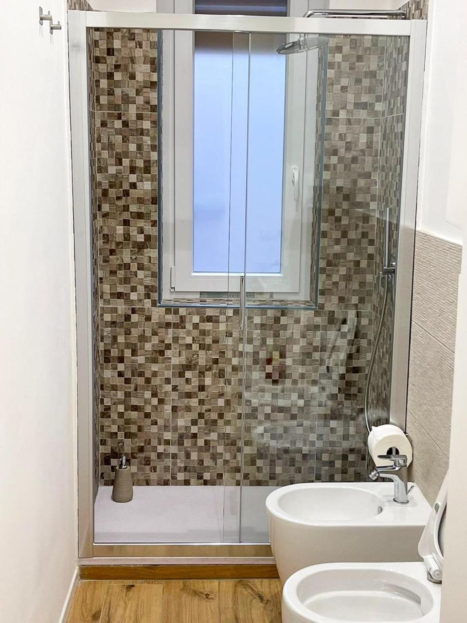 Pm 34 Viale Imperatore Guest House - 50 Mt From Metro San Paolo Exterior photo
